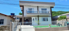 Casa em Itapema 2 andares 3 quartos